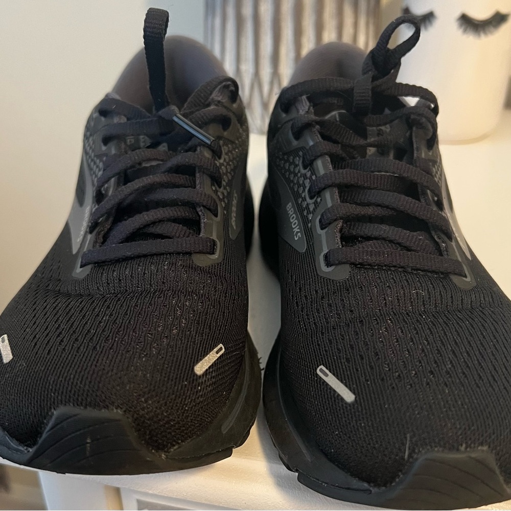 Brooks Ghost 14 - image 8